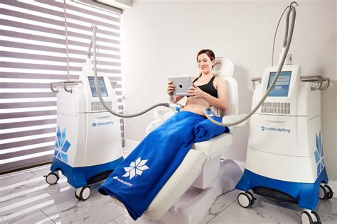 Fat Freezing & Body Fat Removal : CoolSculpting® Middle East .